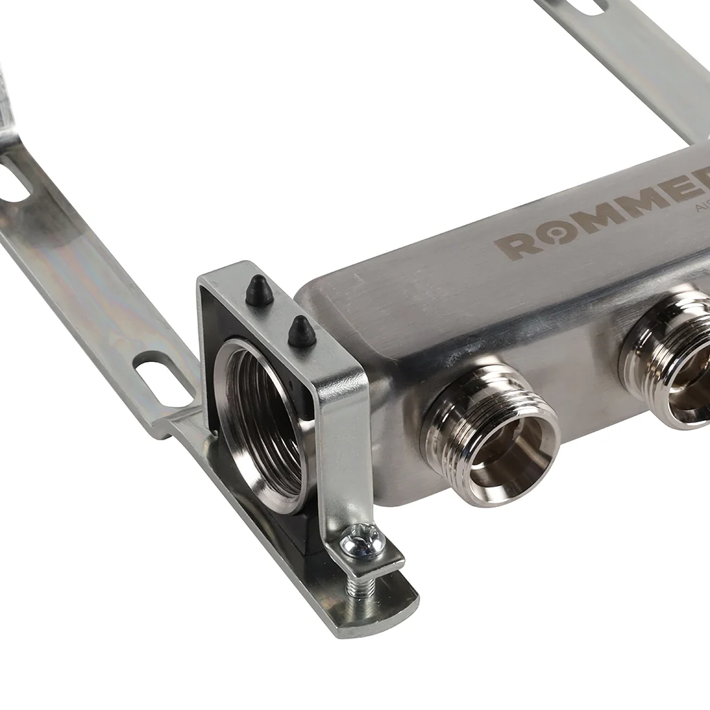ROMMER RMS-4401-000003 ROMMER Коллектор из нержавеющей стали для радиаторной разводки 3 вых. ROMMER RMS-4401-000003 ROMMER Коллектор из нержавеющей стали для радиаторной разводки 3 вых.